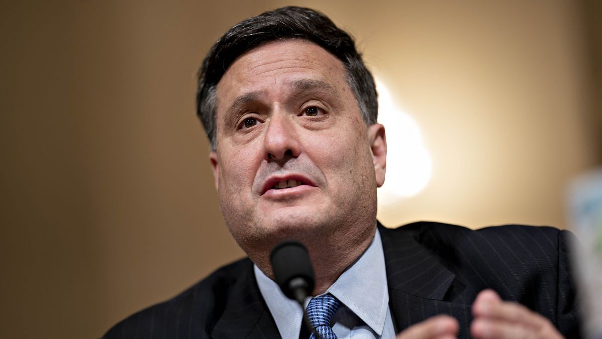 Doi ngu cua ong Biden muon som co goi cuu tro Covid-19 moi hinh anh