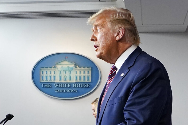 Ong Trump: 'Khong co lan song xanh nao ca' hinh anh