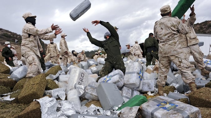 Bang dang Mexico tran len TikTok de tuyen nguoi hinh anh