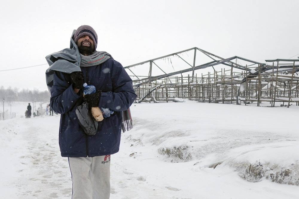 Hang tram nguoi chiu ret tai trai ti nan o Bosnia anh 11