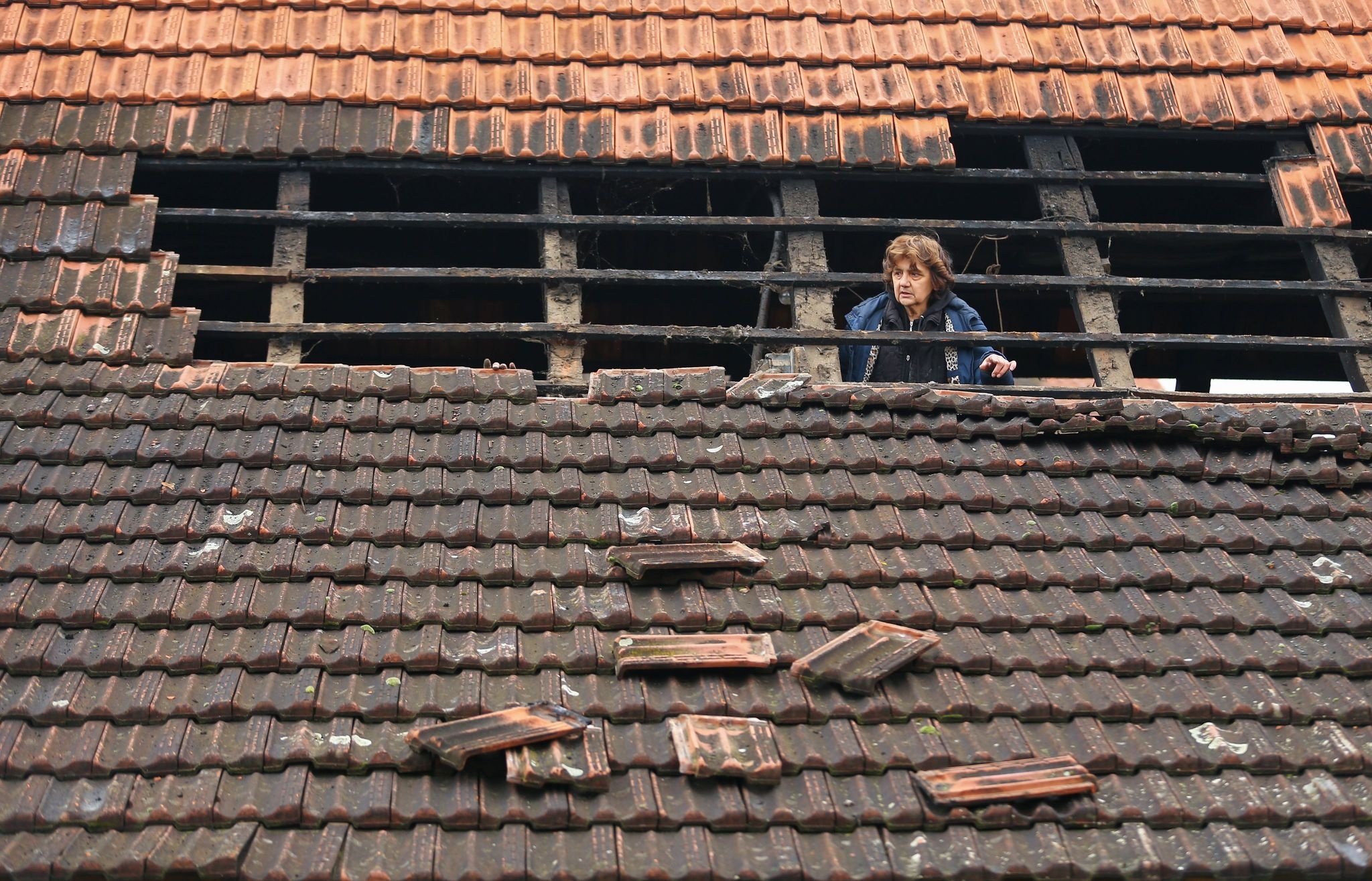 Dong dat o Croatia giong nhu ‘tham hoa Hiroshima’ anh 11