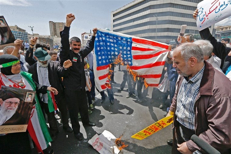 Iran tuyen bo se dap tra ke thu anh 1