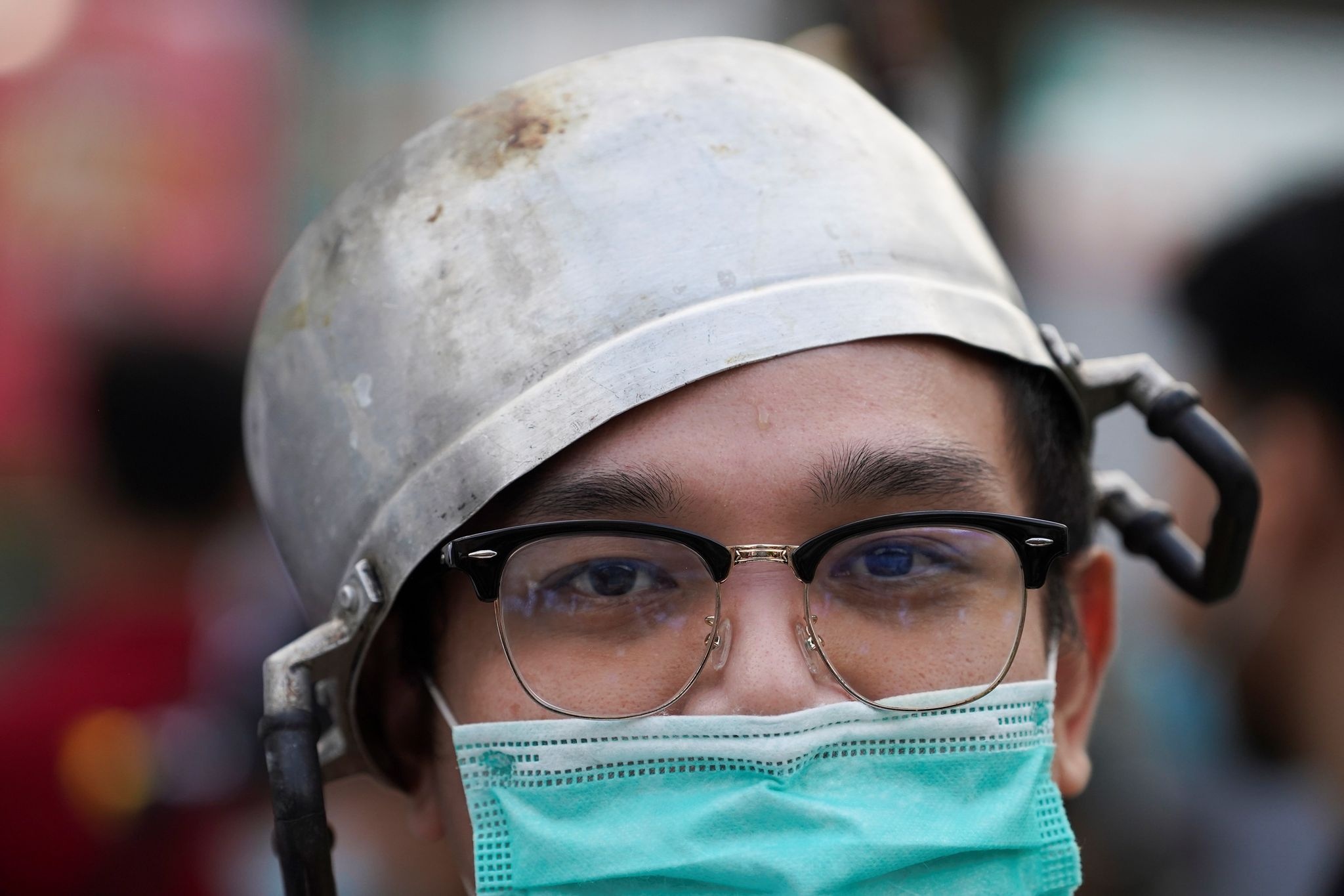 luat xuc pham hoang gia anh 6