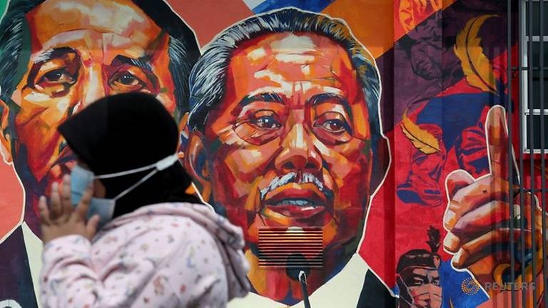 Malaysia thong bao phong toa toan quoc hinh anh