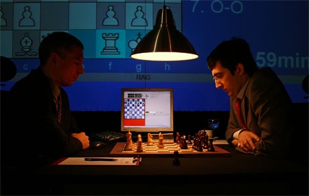 vua co Carlsen anh 2