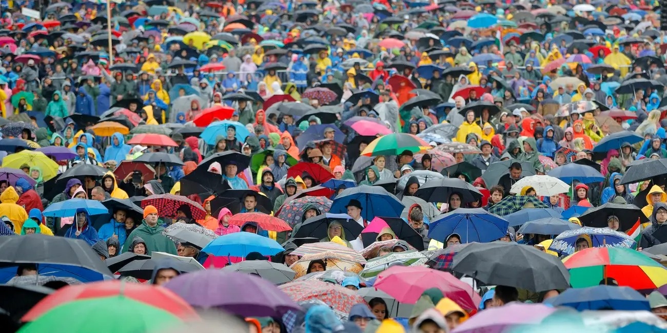 Lam the nao chung ta dem duoc Trai Dat co 8 ty nguoi hinh anh