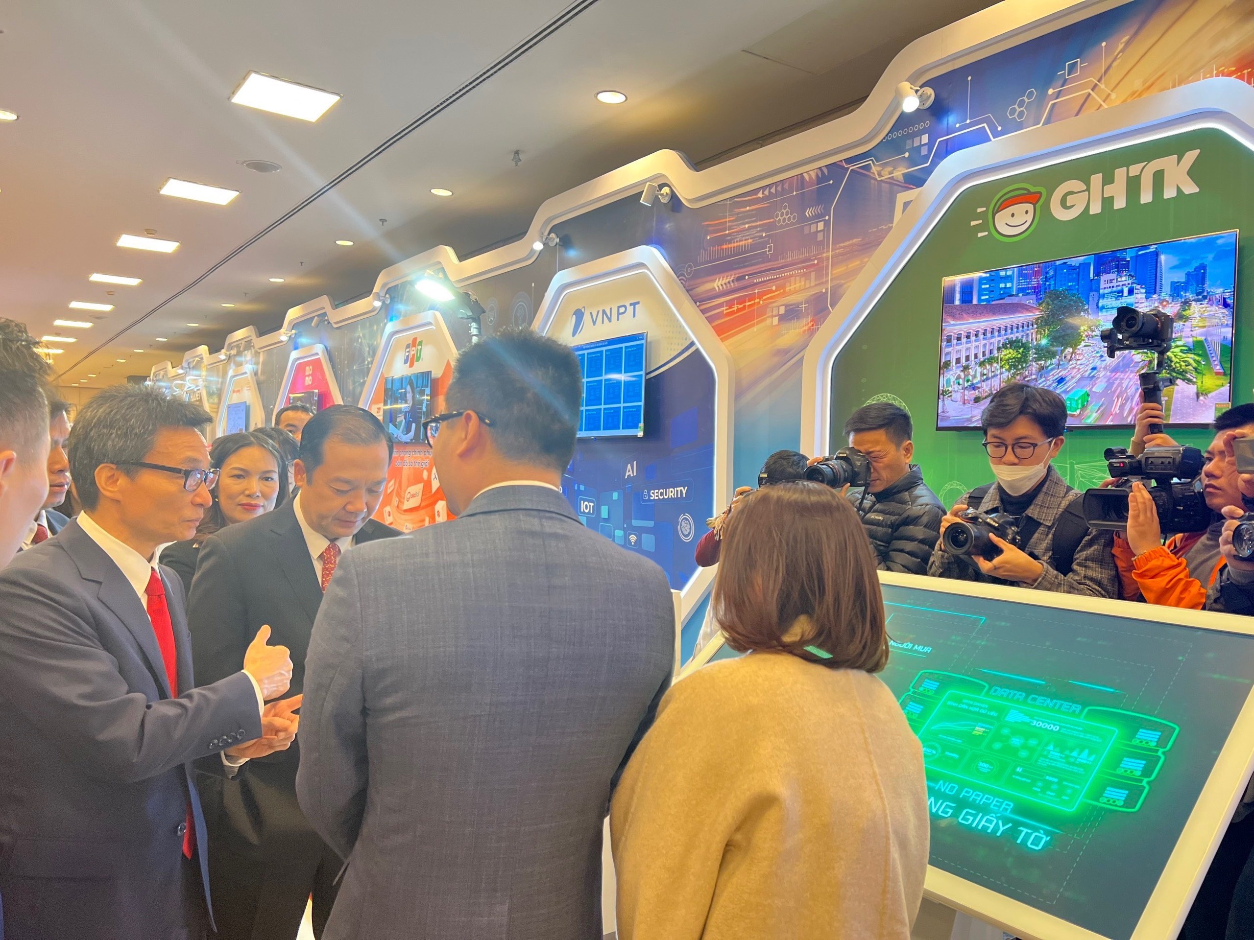 cong nghe Viet Nam anh 1