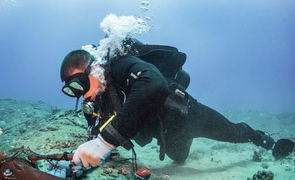 Nhung tuyen cap quang bien nao dang hong hinh anh