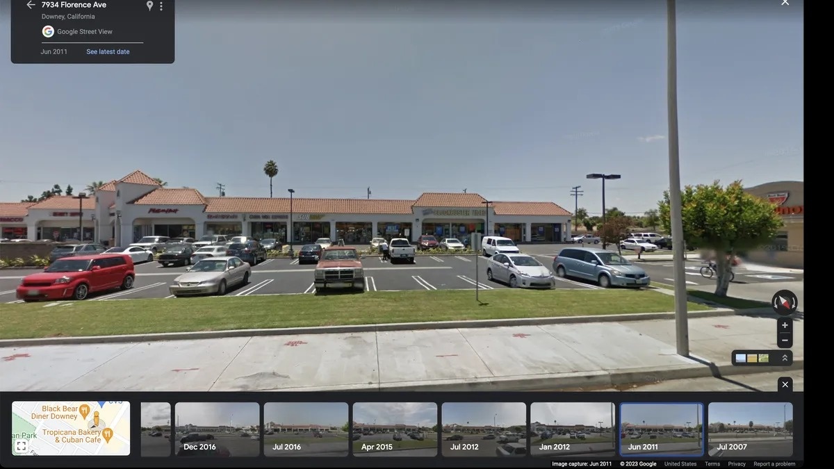 Nhin lai qua khu bang Google Maps hinh anh