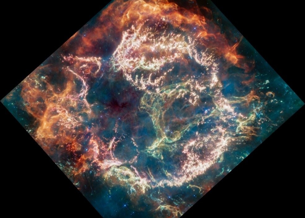 ‘Quai vat xanh' ben trong vu no sieu tan tinh hinh anh