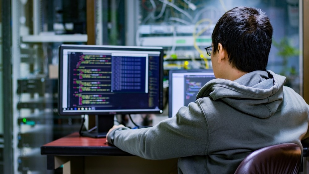 So doanh nghiep, doanh thu nganh cong nghe so tang truong on dinh hinh anh