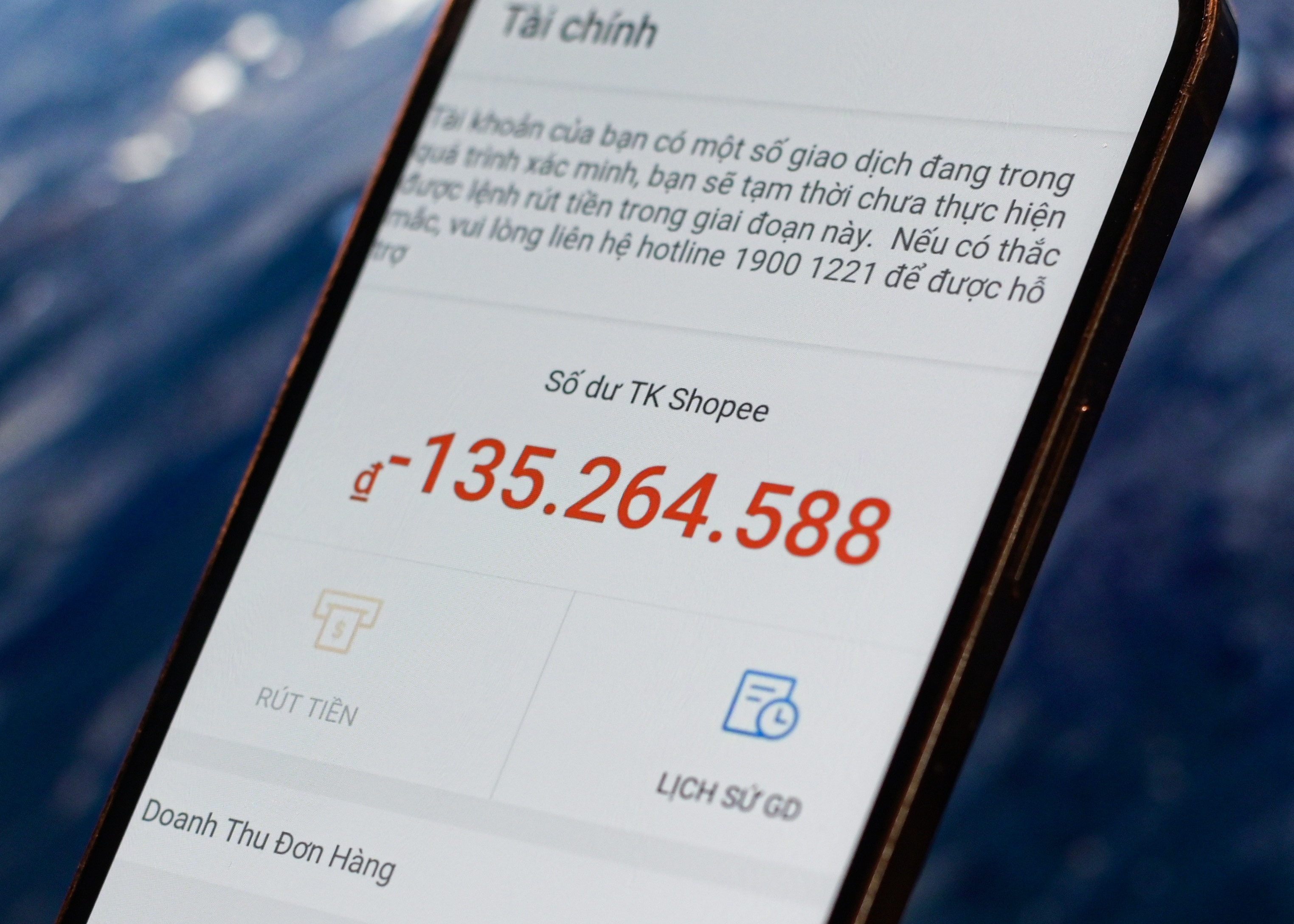 Nguoi ban tren Shopee bi tru ca ty dong trong dot can quet gian lan hinh anh