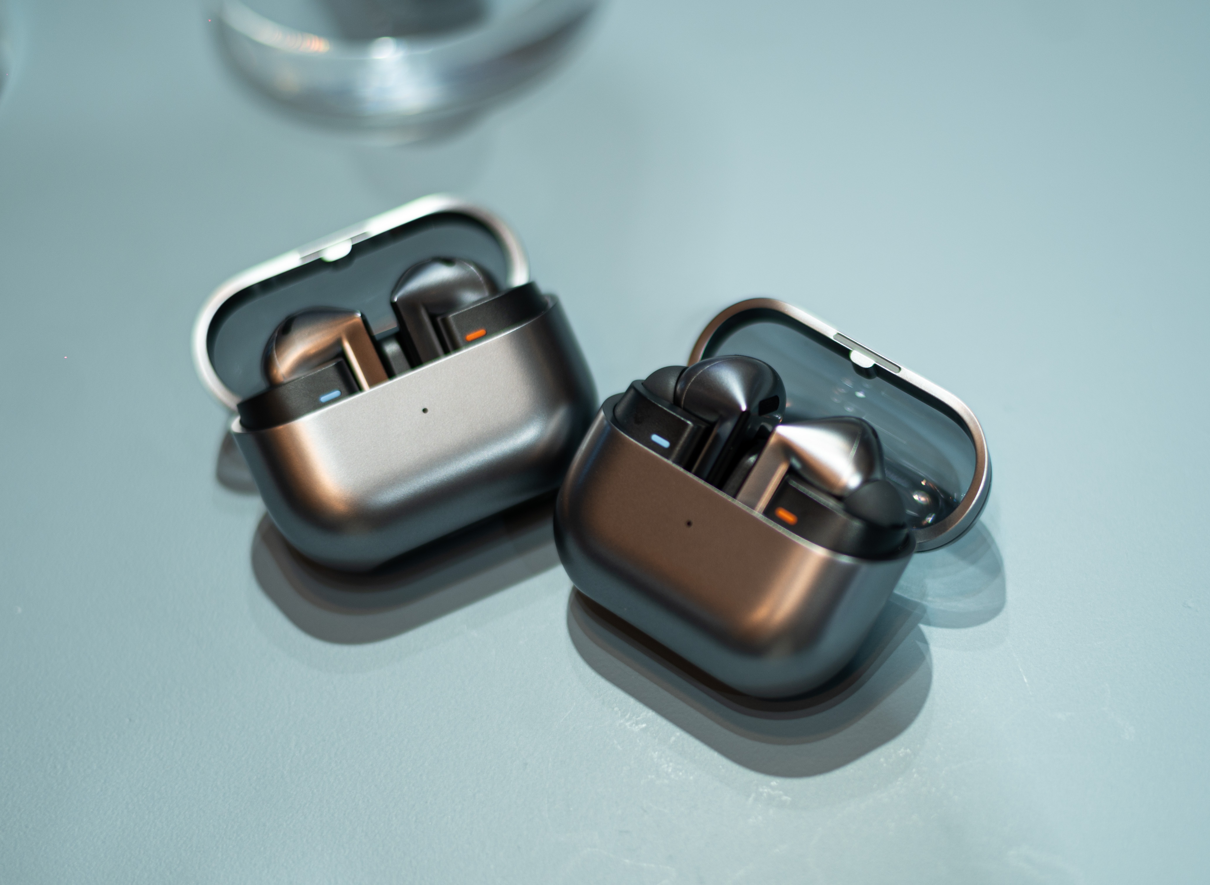 Samsung lui thoi gian giao hang Galaxy Buds 3 Pro hinh anh