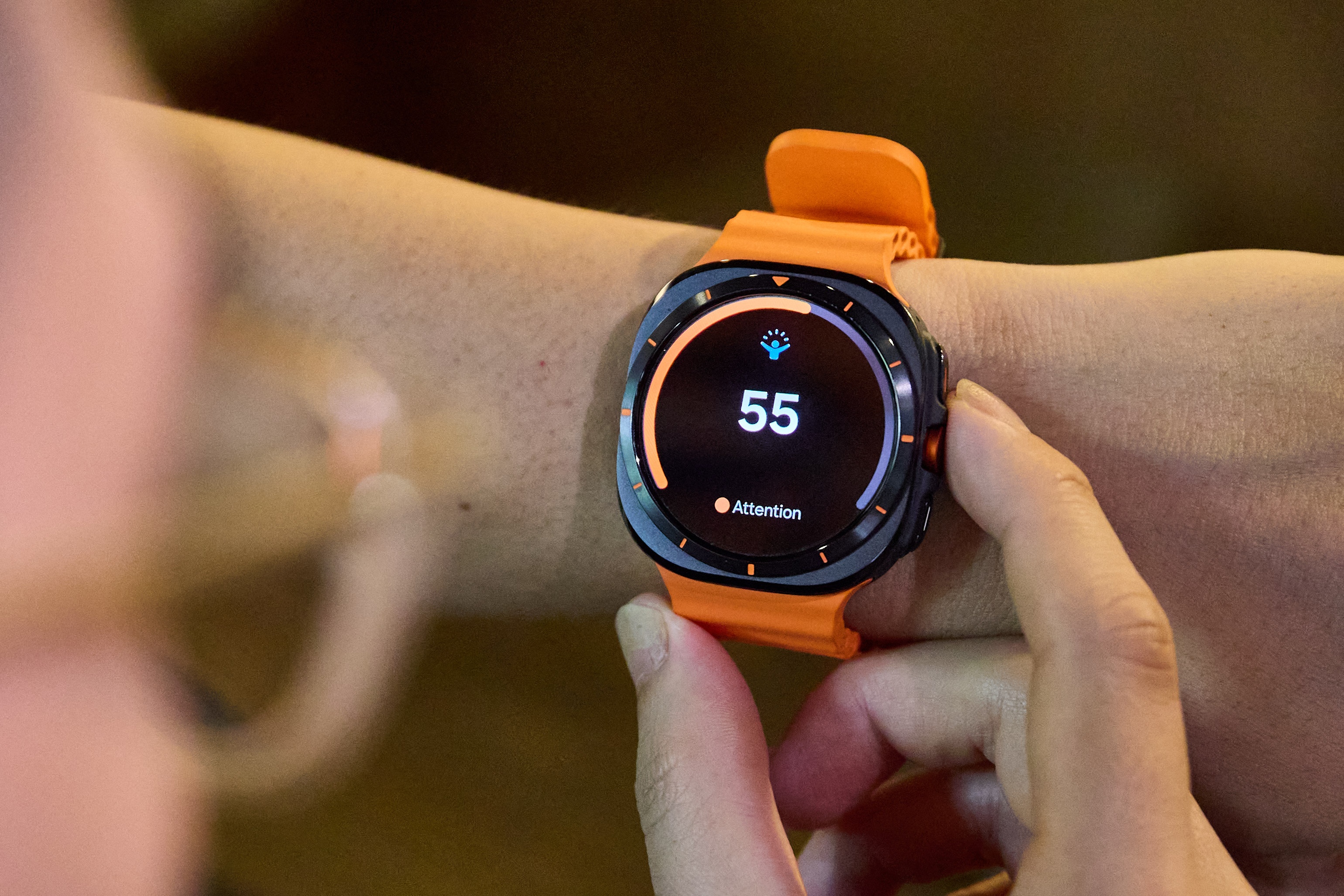 Samsung Galaxy watch ultra anh 3