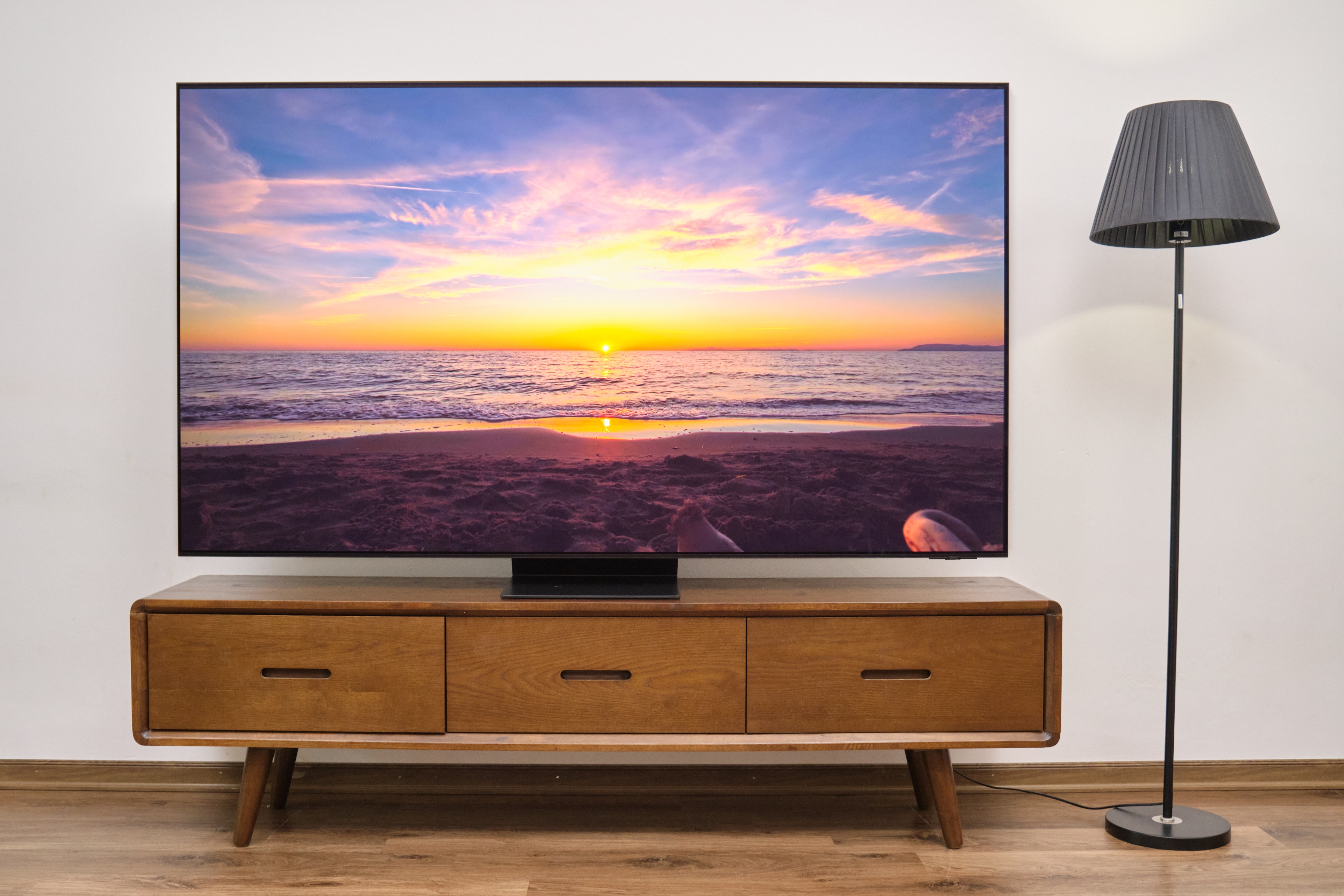 danh gia TV Samsung S95D anh 2