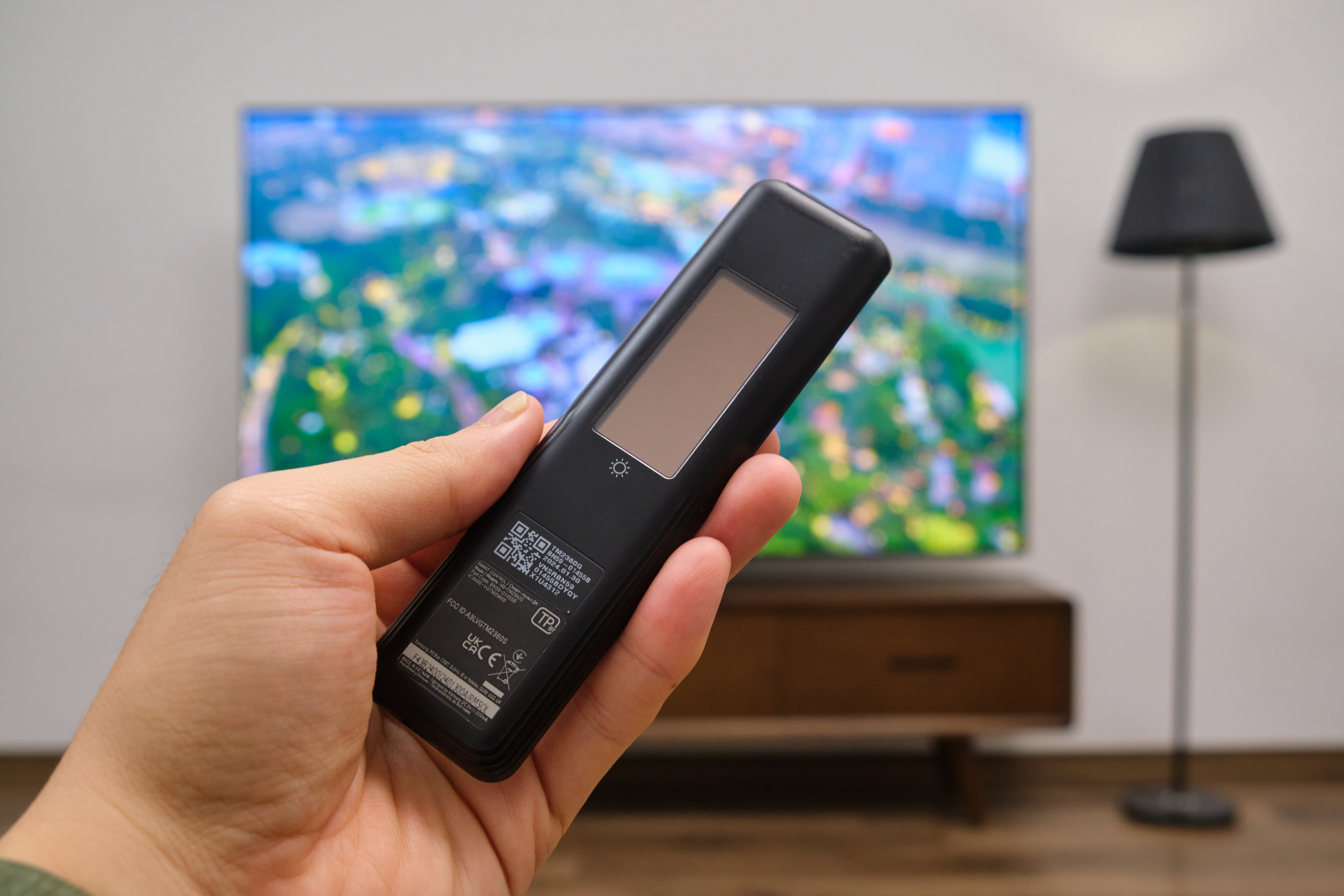 danh gia TV Samsung S95D anh 10