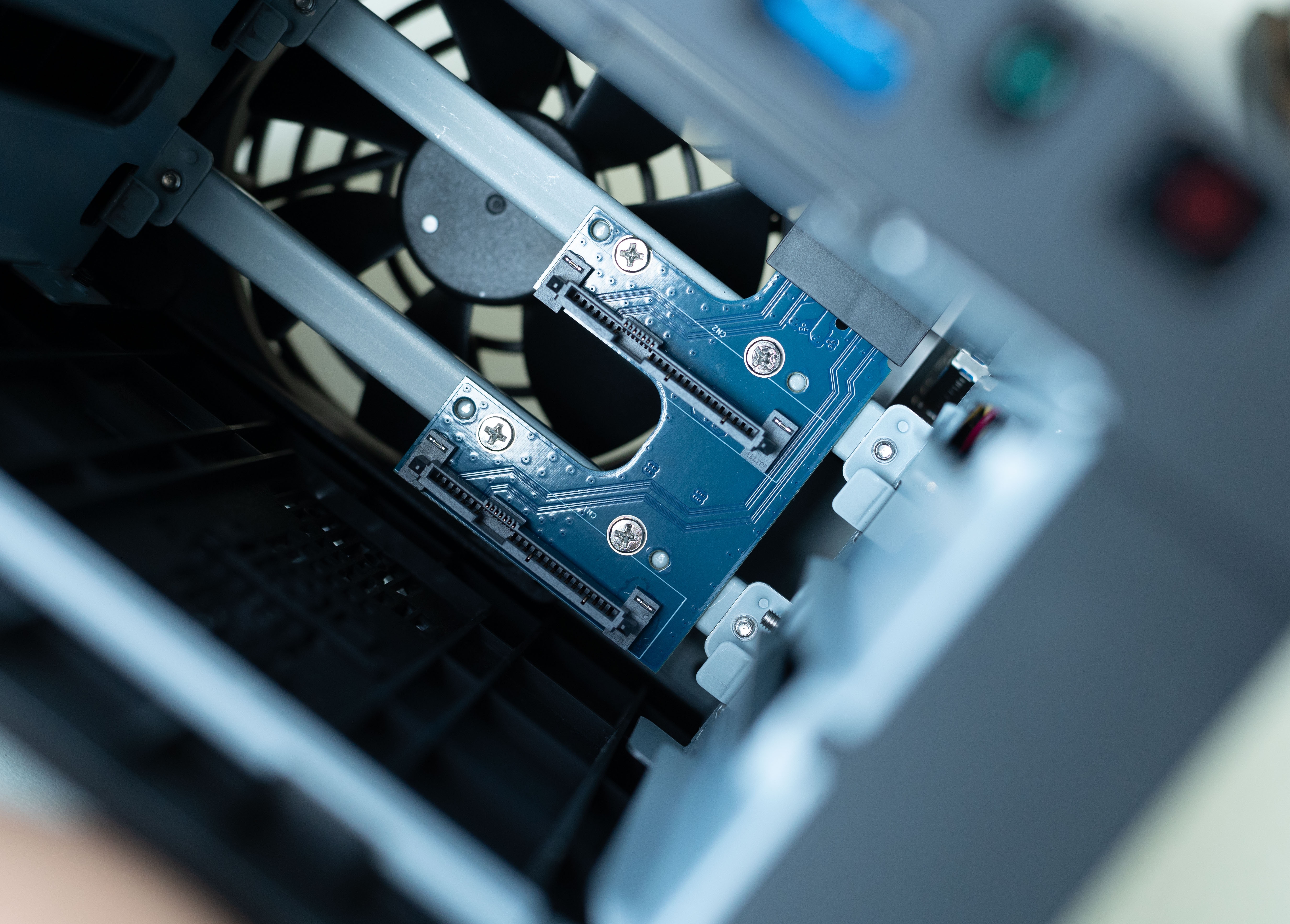 lắp ổ cứng mạng
ảnh 4 lap o cung mang anh 4