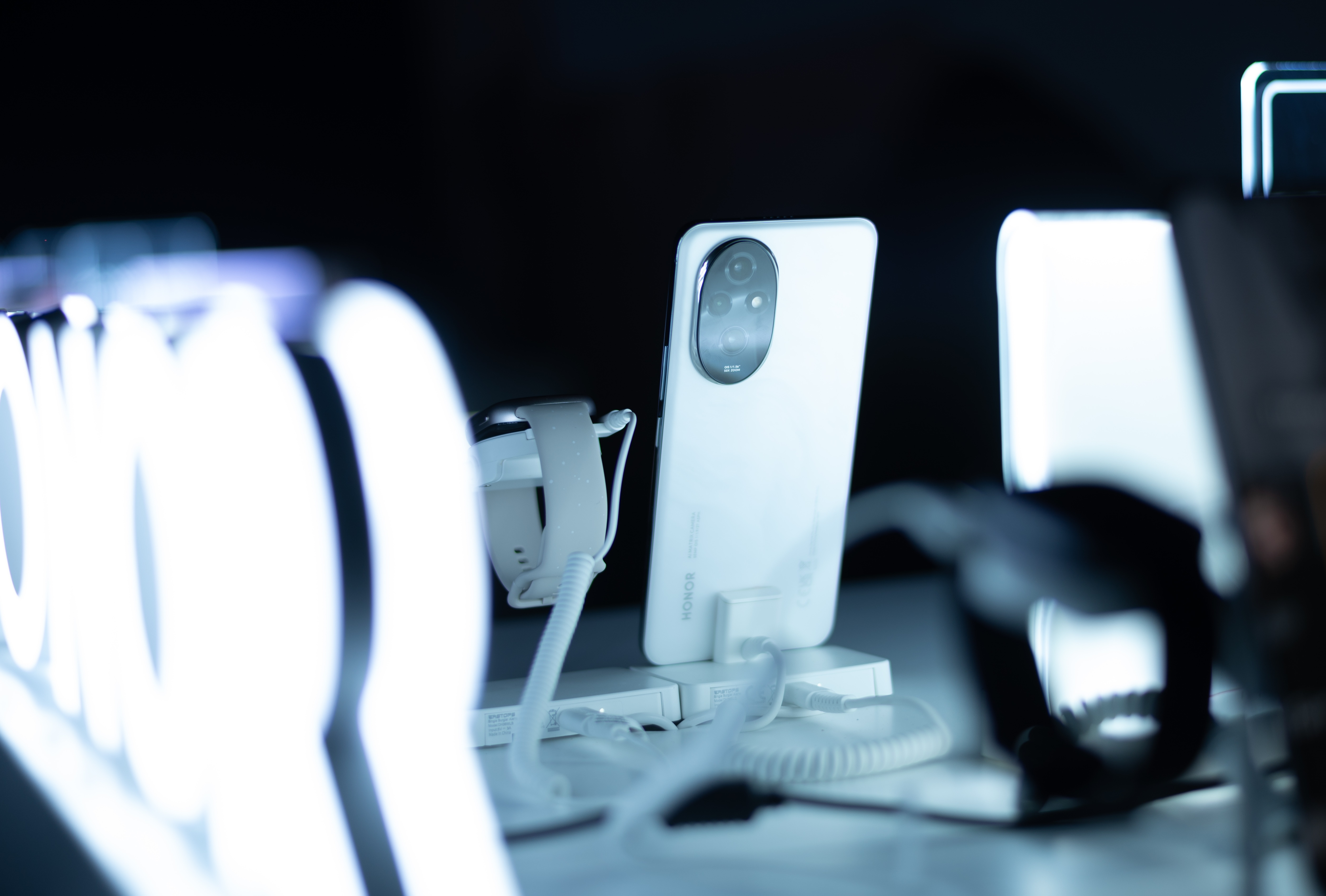 Cong nghe giup tang dung luong pin dien thoai hinh anh