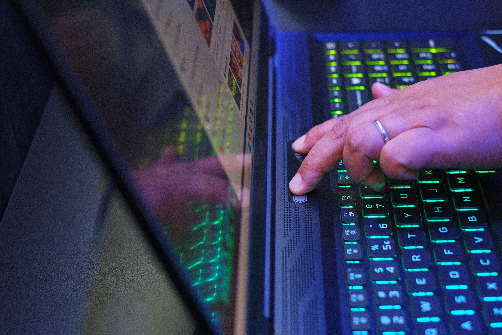 acer project dualplay anh 3