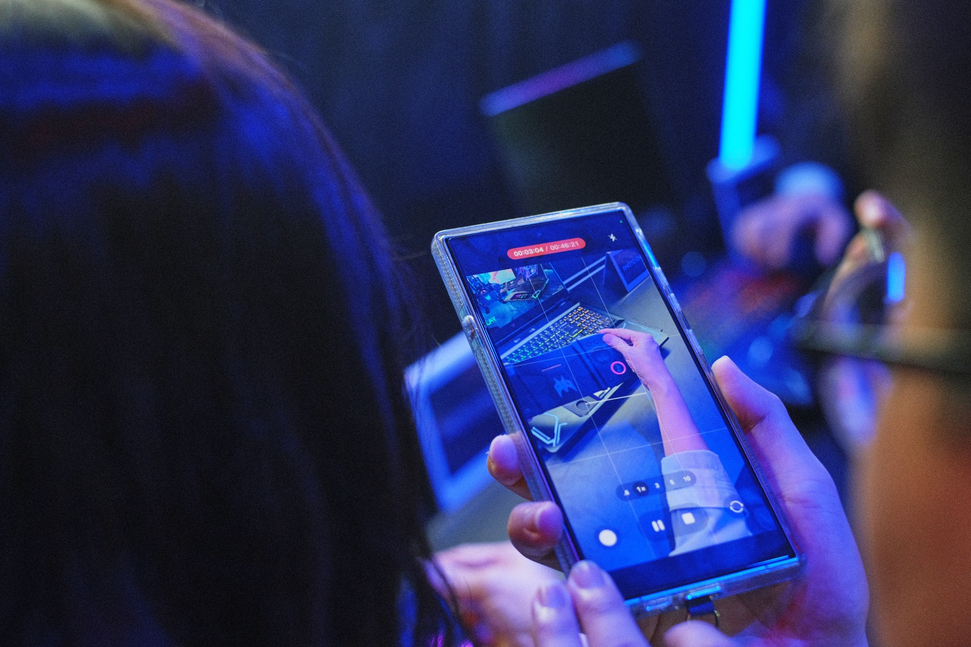 acer project dualplay anh 9