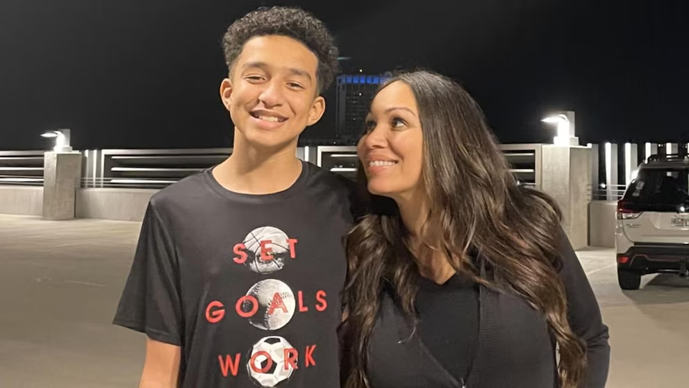 AI chiu trach nhiem khi thieu nien 14 tuoi tu sat vi chatbot? hinh anh