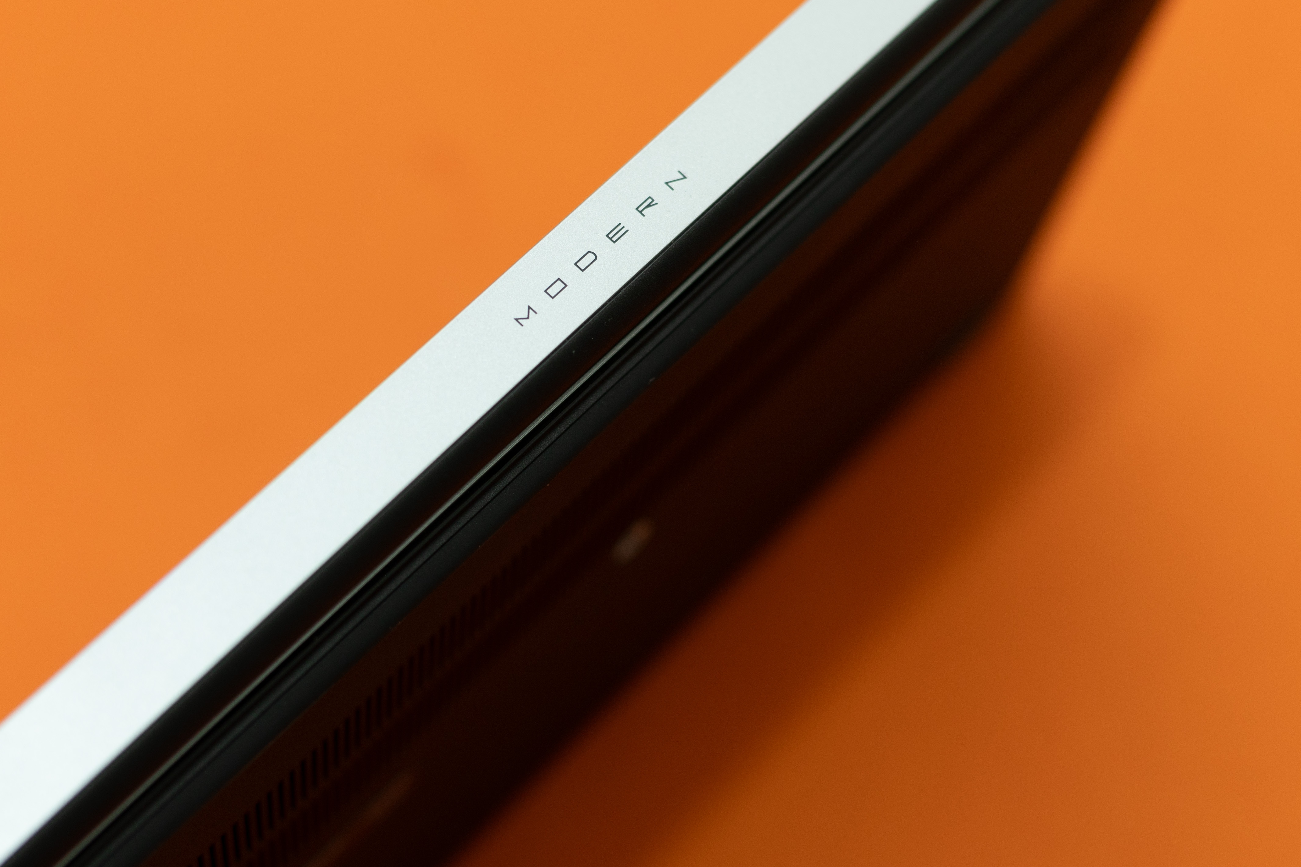 msi modern 15 anh 10