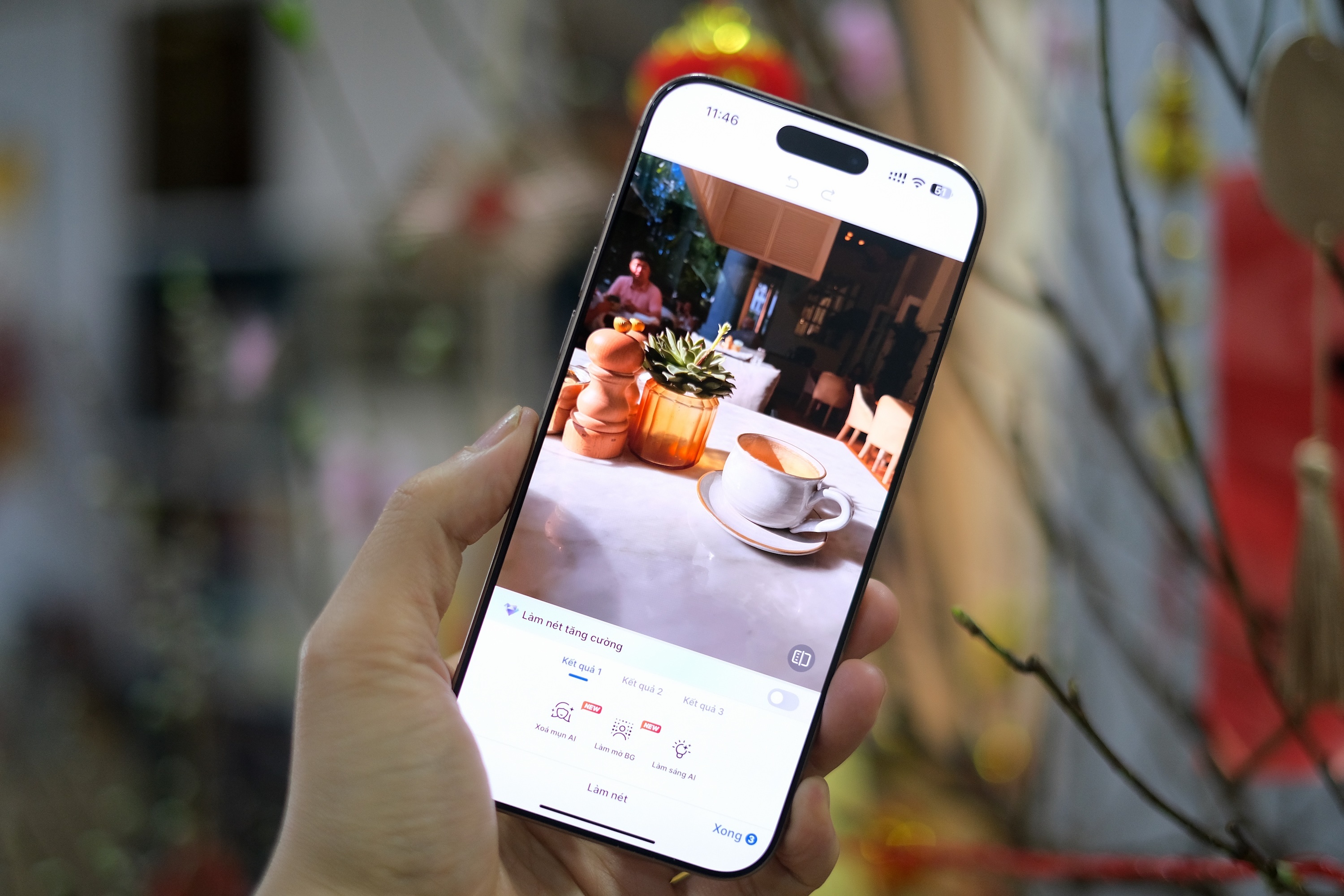 Lam ung dung sua anh AI sau lan chinh anh cho ba noi hinh anh