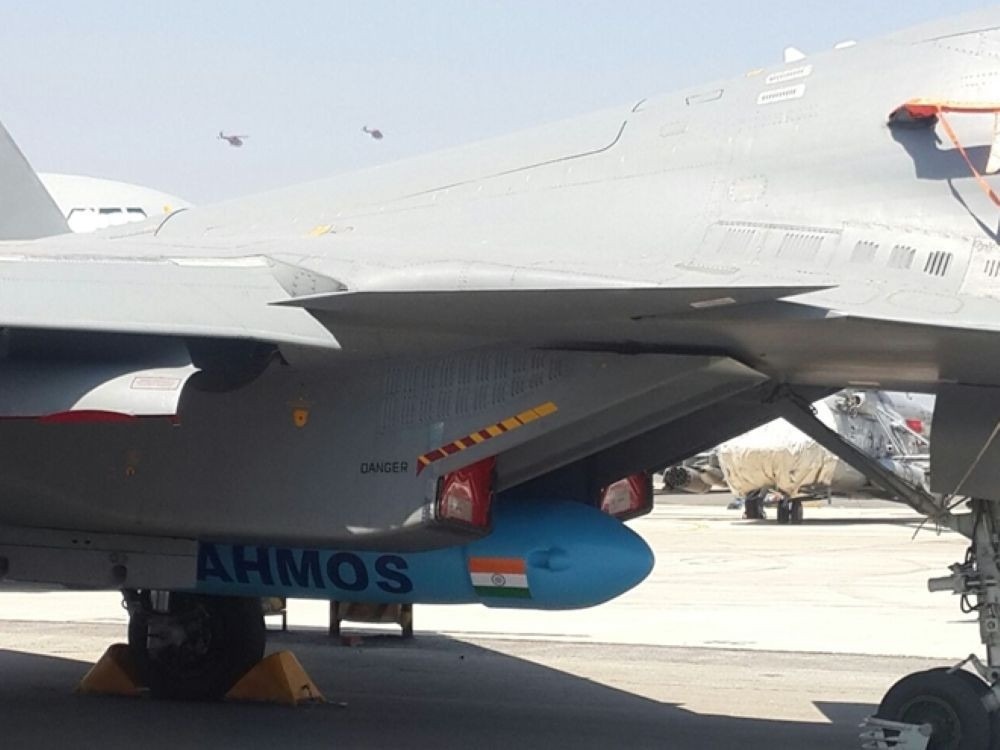 may bay su-30 anh 1