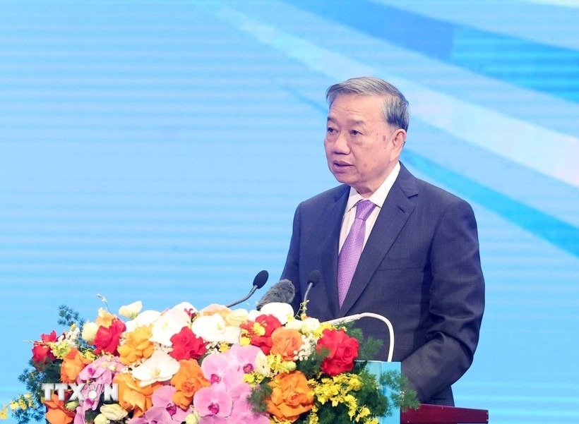 'Nganh KHCN tiep tuc tien phong dua Viet Nam vung buoc di len' hinh anh