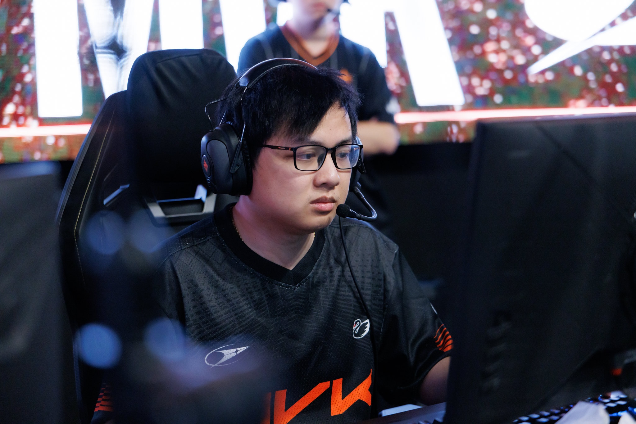 Ket qua gay soc o LCP hinh anh