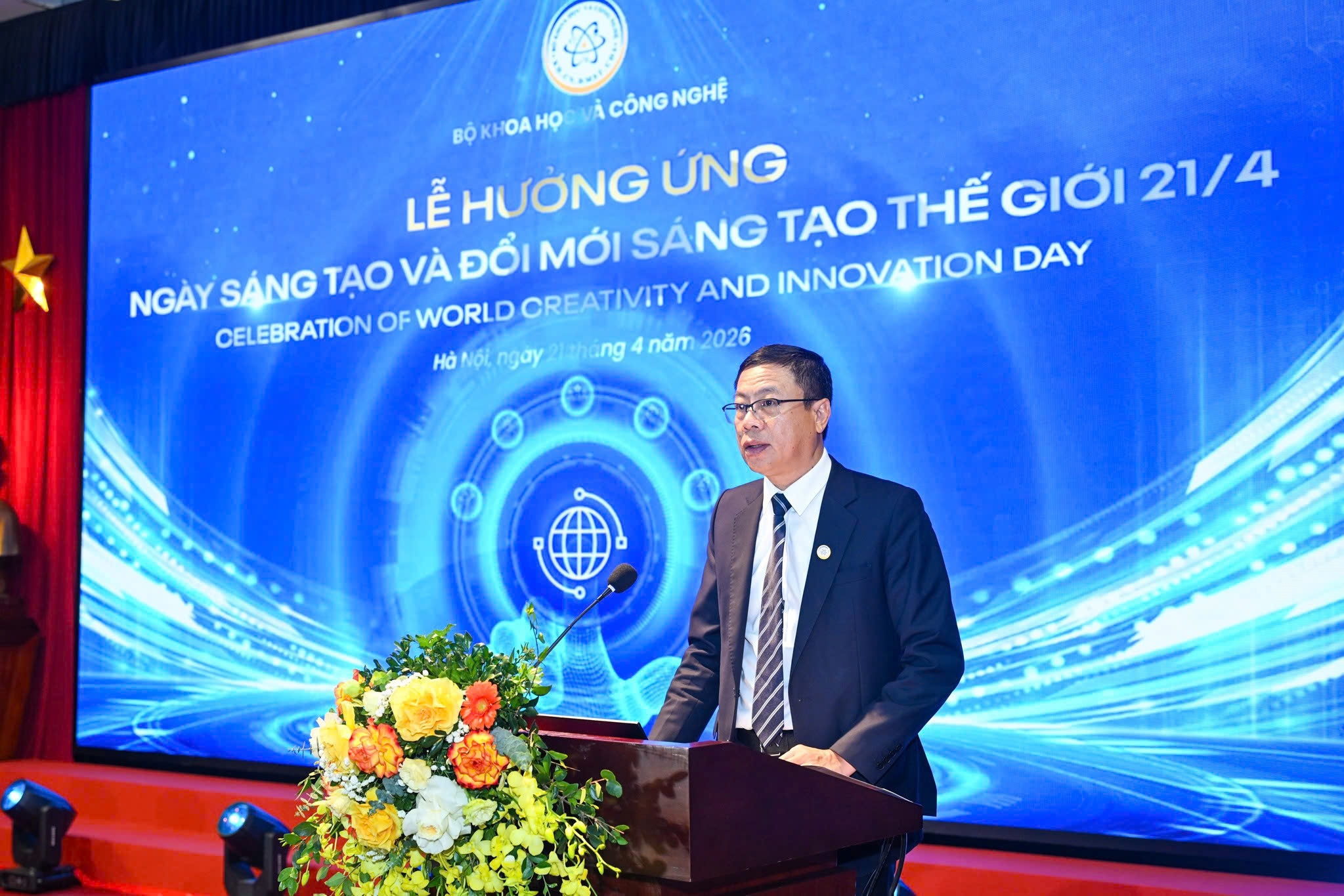 Viet Nam can sang tao de thoat khoi bay tang truong cu hinh anh