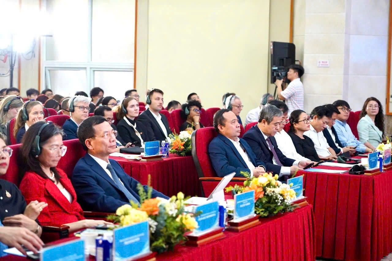 ngay sang tao doi moi anh 1