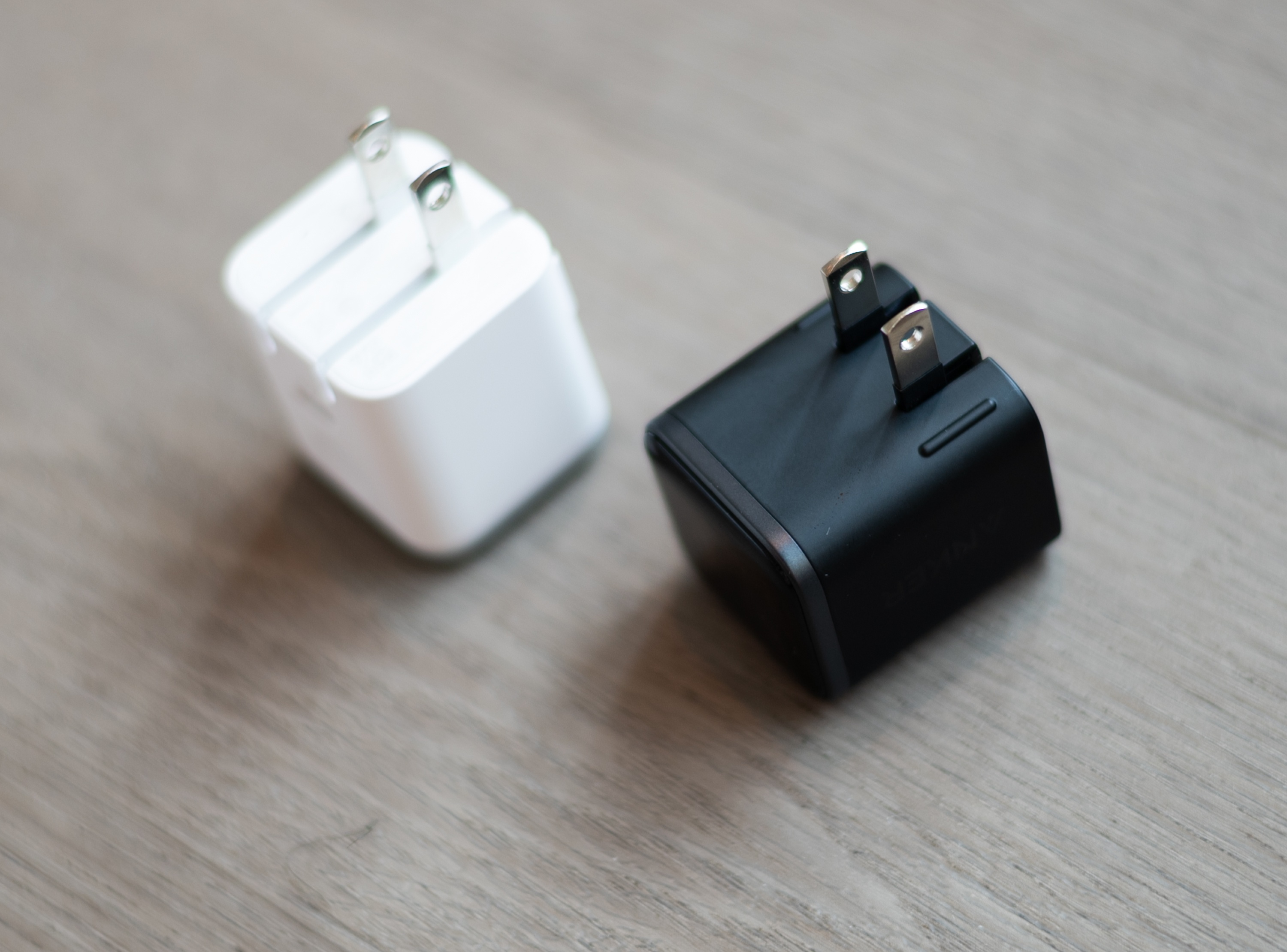 Sac iPhone anh 2