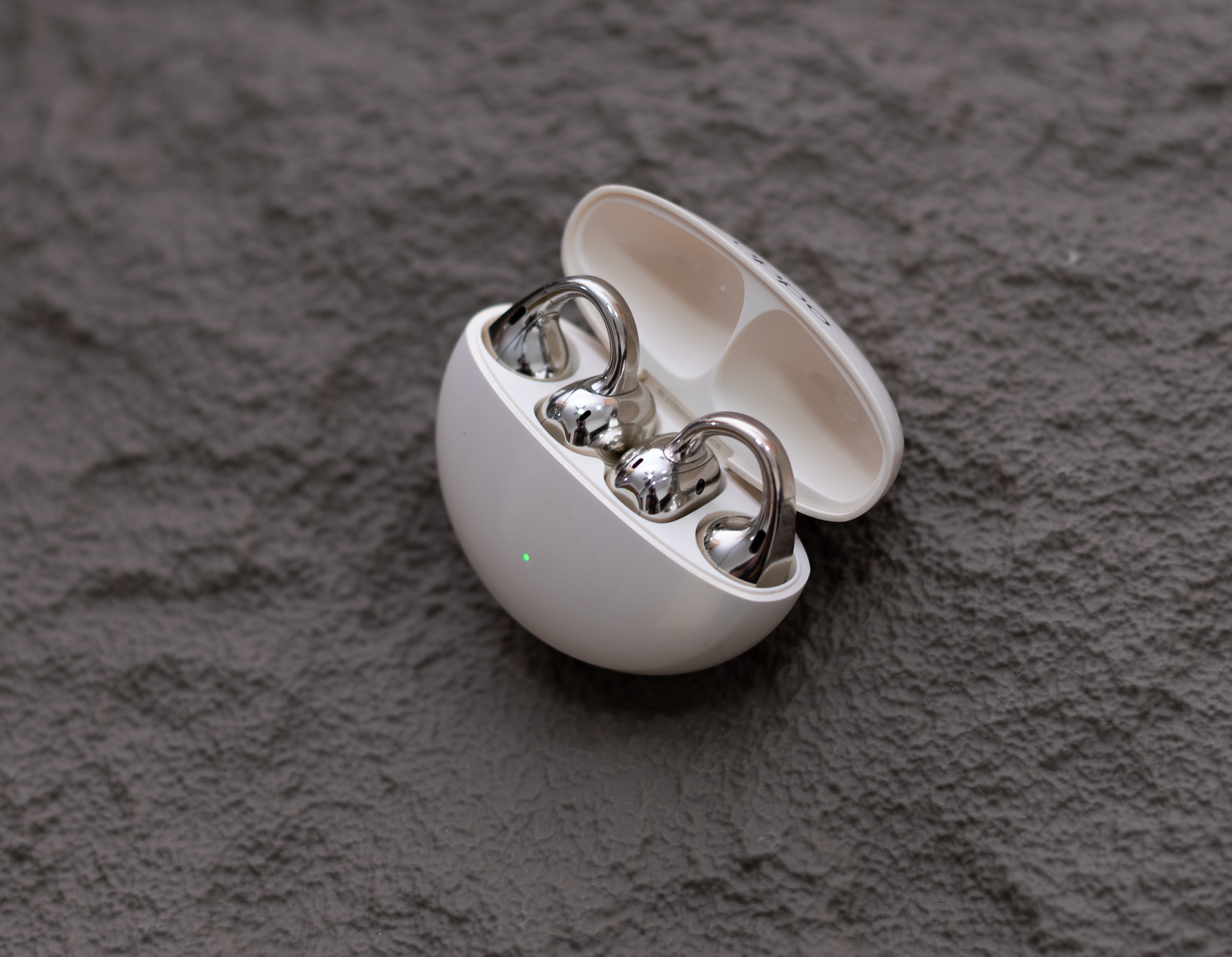 open-ear anh 4
