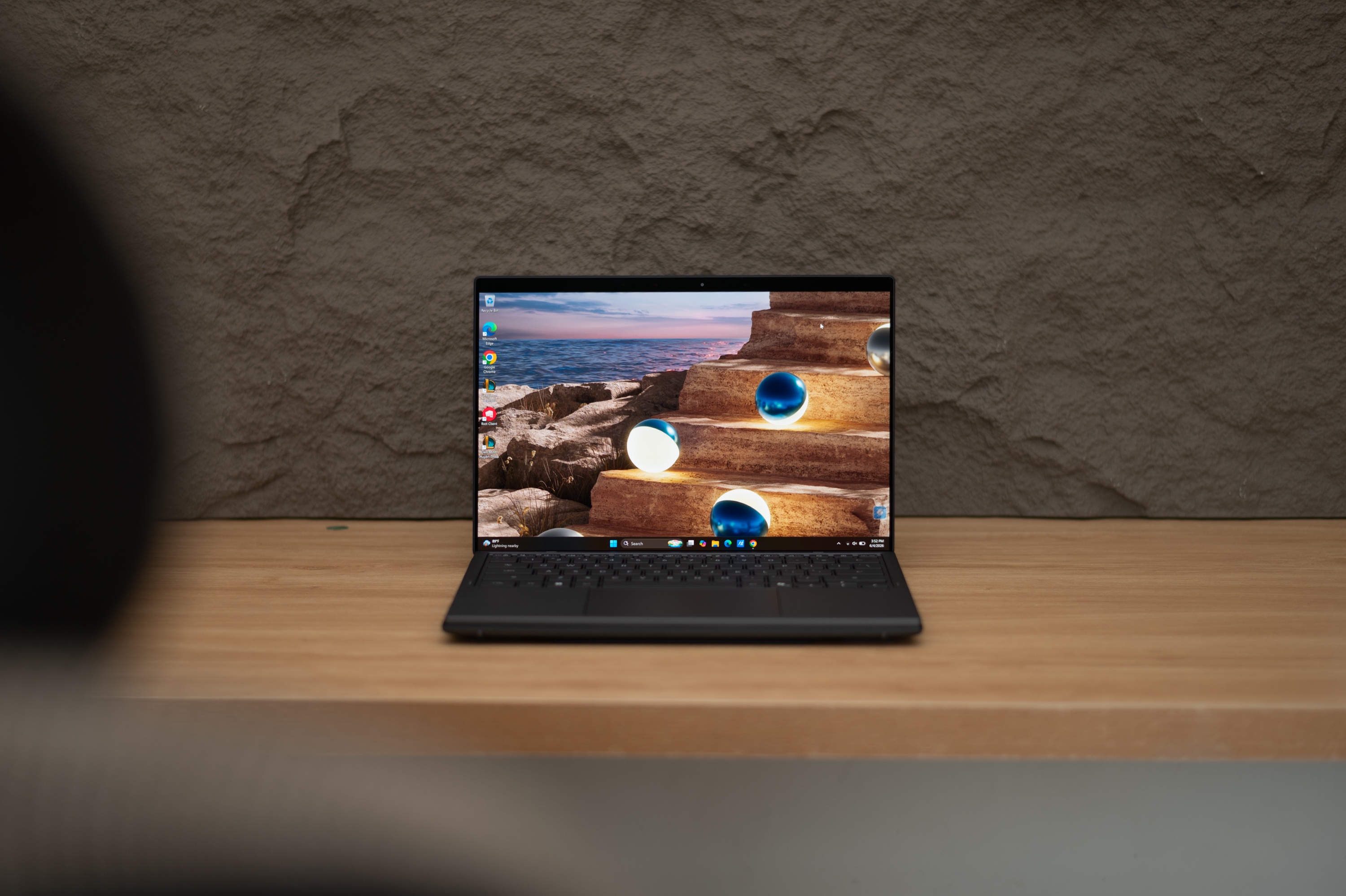 Zenbook Duo anh 2
