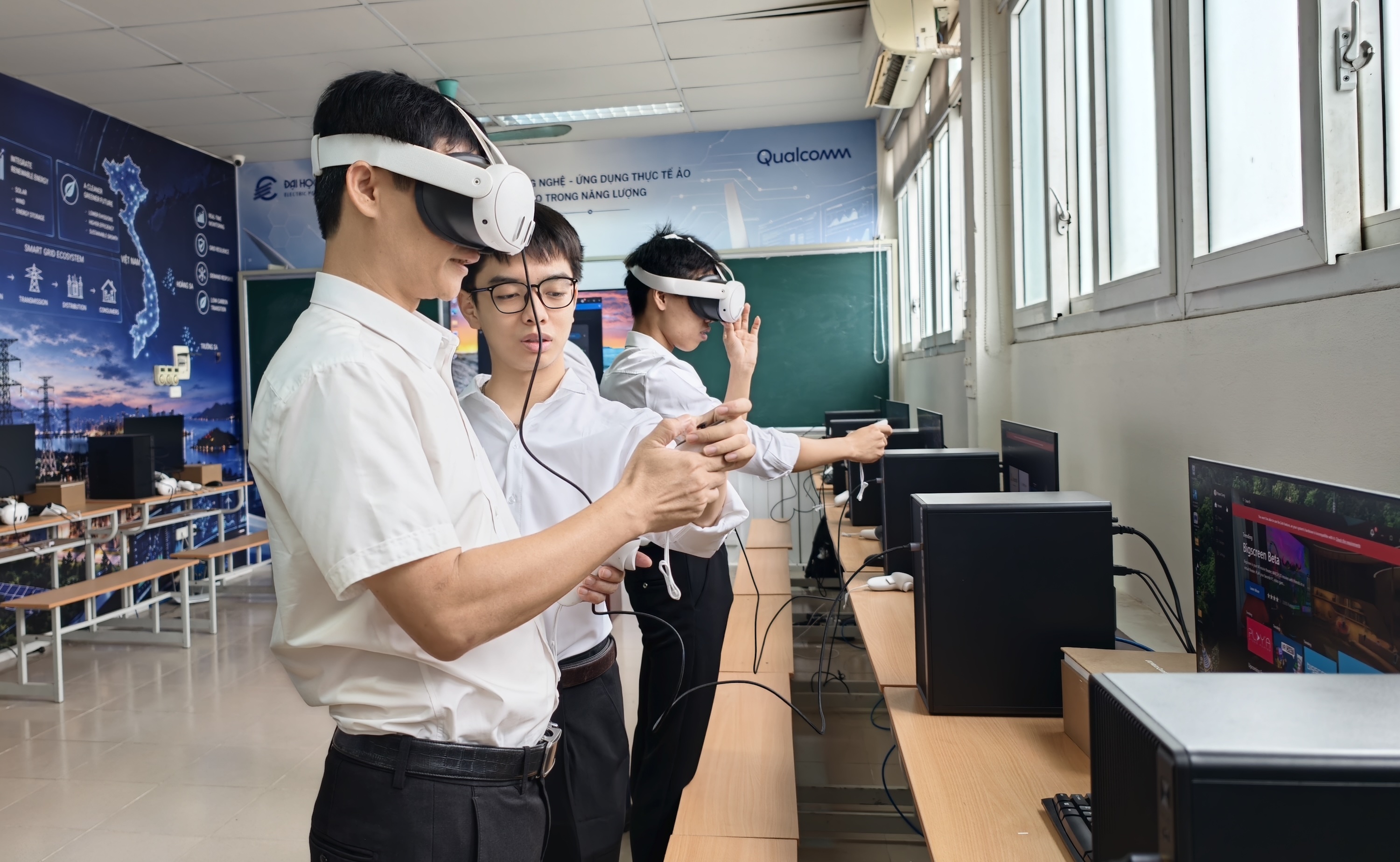 Đưa thực tế ảo, AI vào đào tạo sinh viên điện lực