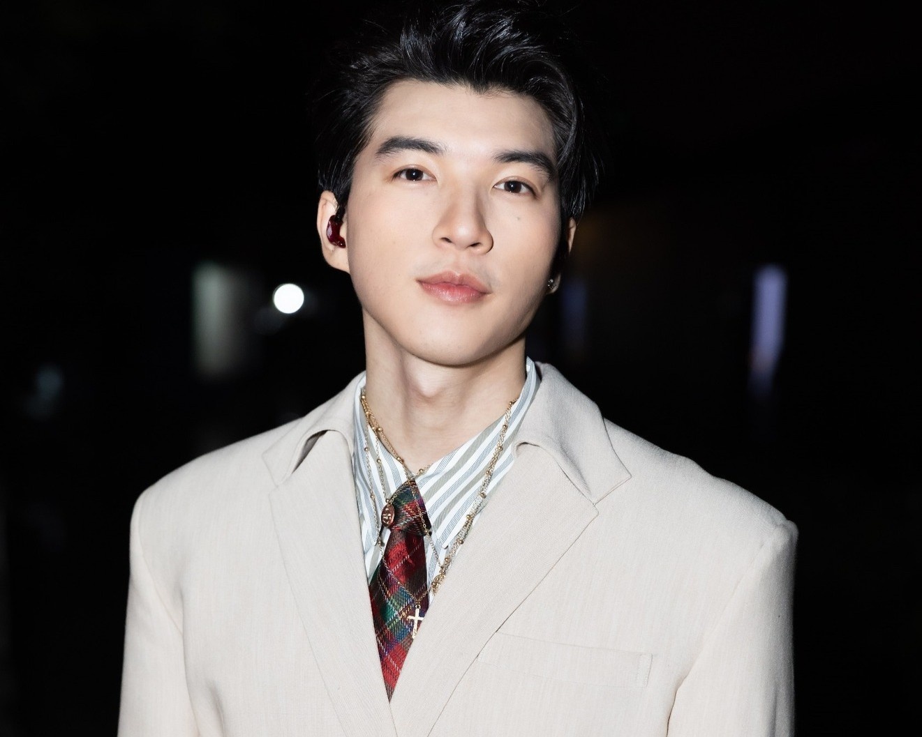 Ly do HIEUTHUHAI vuot mat Hoa Minzy hinh anh