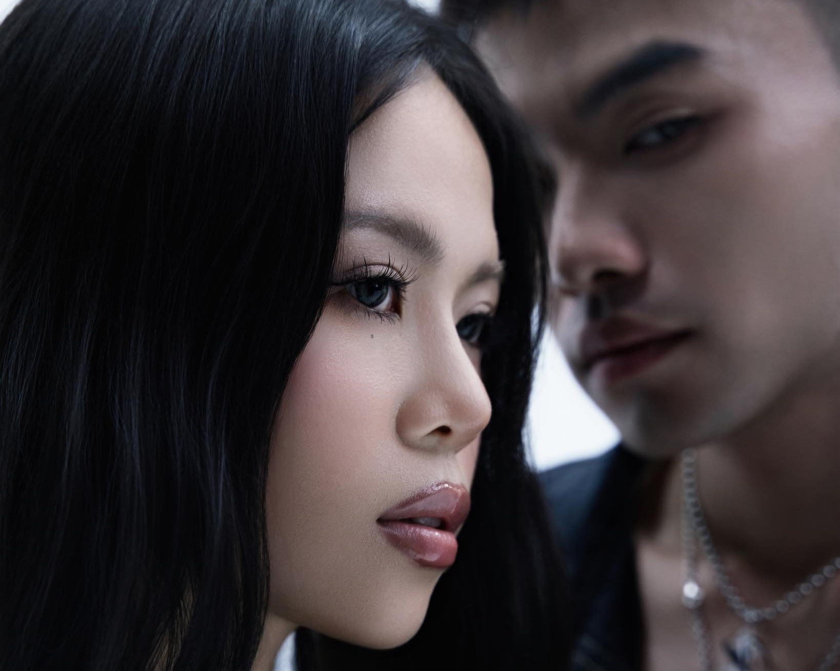 tlinh che khuat ban dien hinh anh