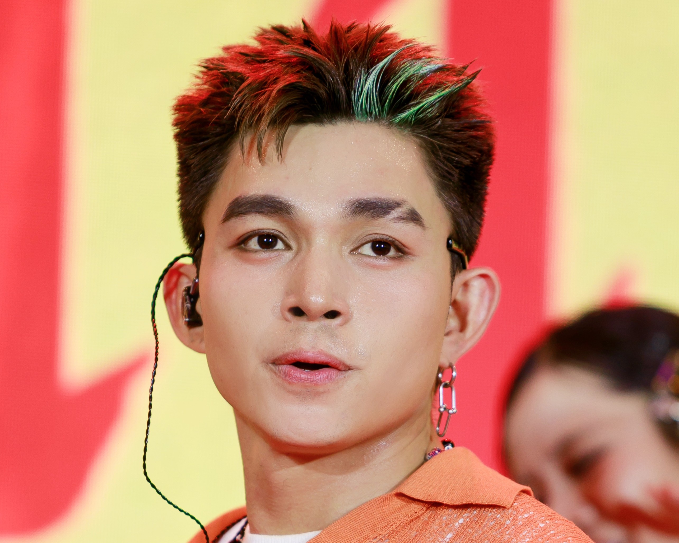 Qua khu cua Jun Pham hinh anh