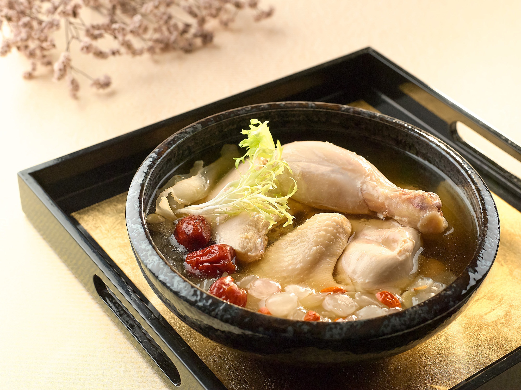 Hoc dau bep lam ga ham sam bo duong ngay tai nha hinh anh