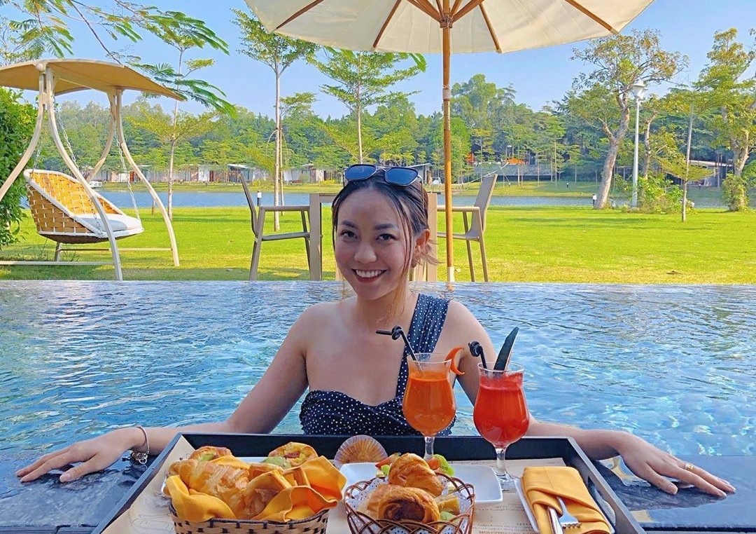 Tan huong ky nghi le tai 4 resort gan Ha Noi hinh anh