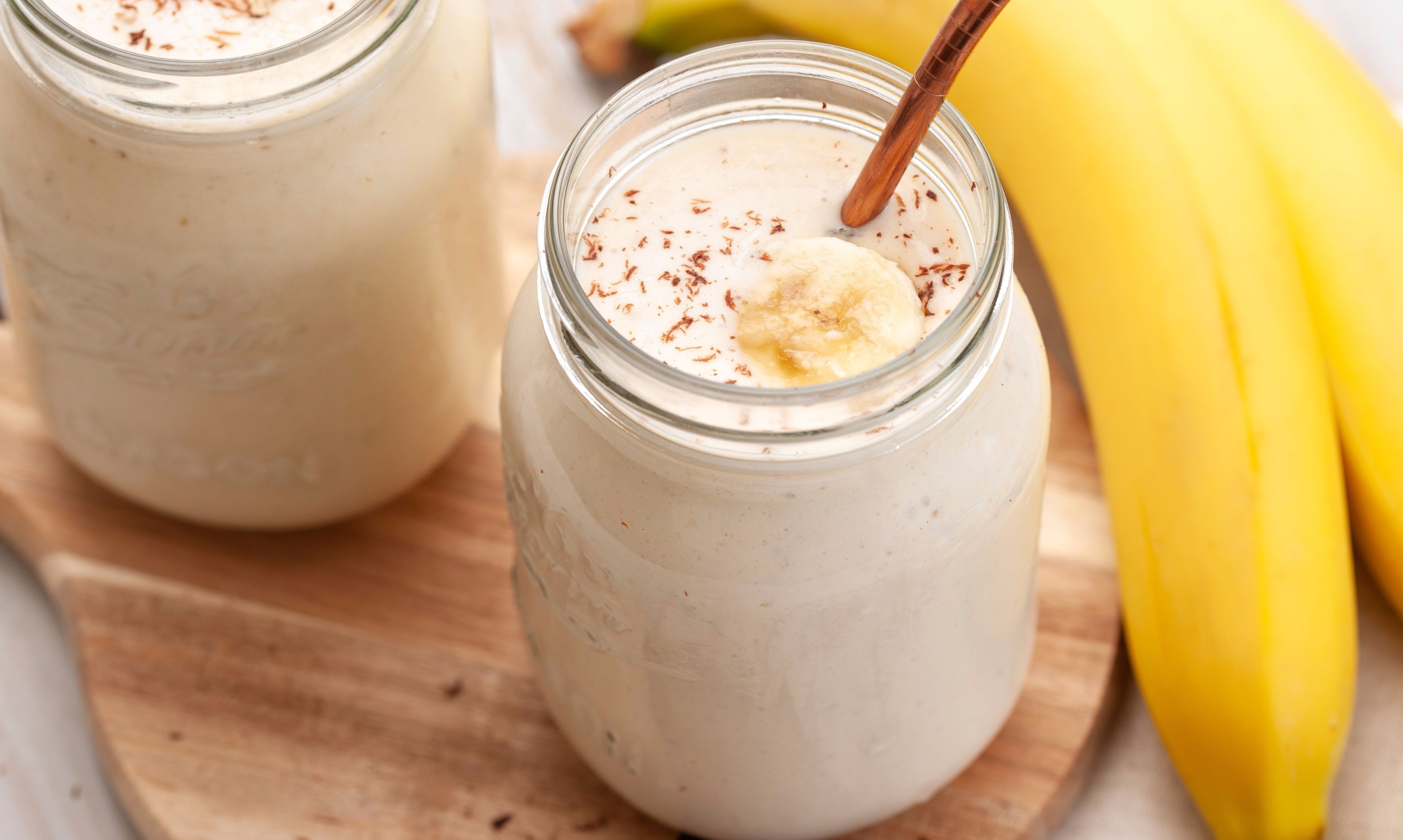 Cach lam smoothie chuoi chua den 5 phut hinh anh