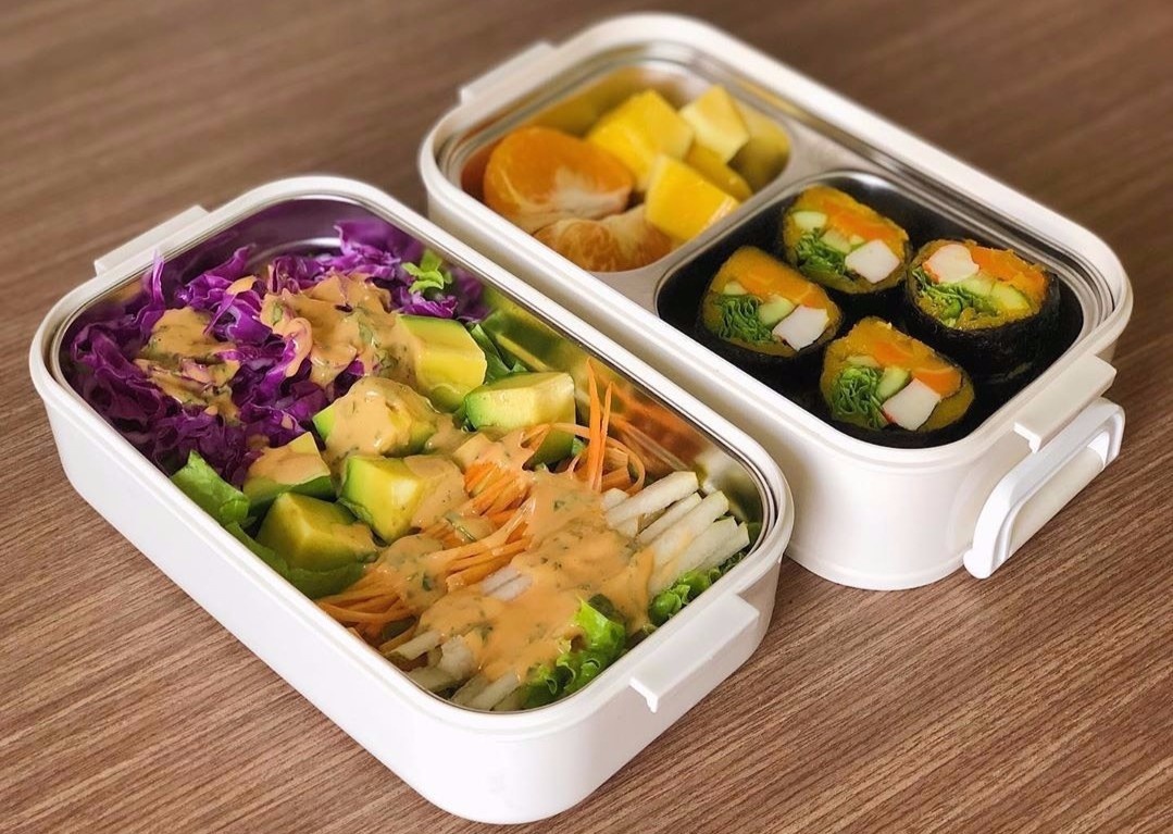 Goi y 8 hop com trua du chat cho cac tin do eat clean hinh anh