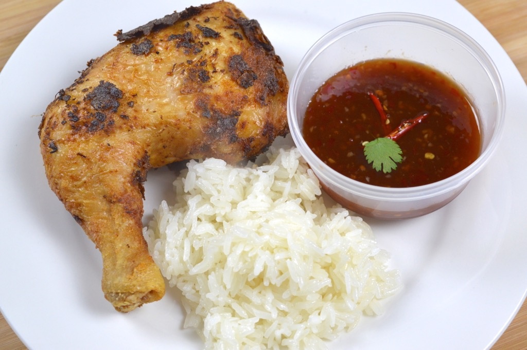 Lam xoi ga nuong kieu Thai hinh anh