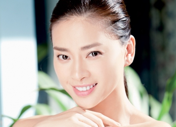 Bi quyet lam dep cua Ngo Thanh Van hinh anh