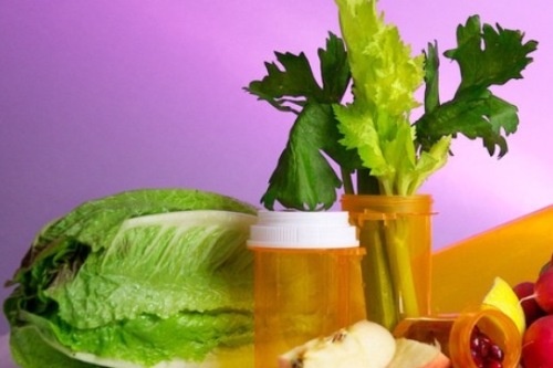 Thuc an co anh huong toi tac dung cua thuoc? hinh anh