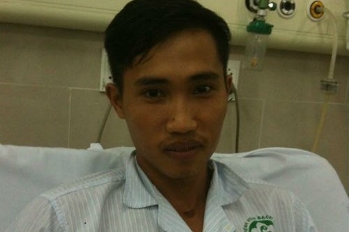 Ca cap cuu than ky cuu song nguoi cha bi hon me vi dien giat hinh anh