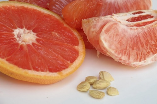 Vi sao an buoi khong nen bo hat? hinh anh