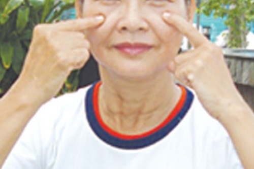 4 huyet giu sac dep hinh anh