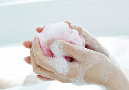 Đừng quá ham mùi thơm để rồi... ôm bệnh. Ảnh: minh họa